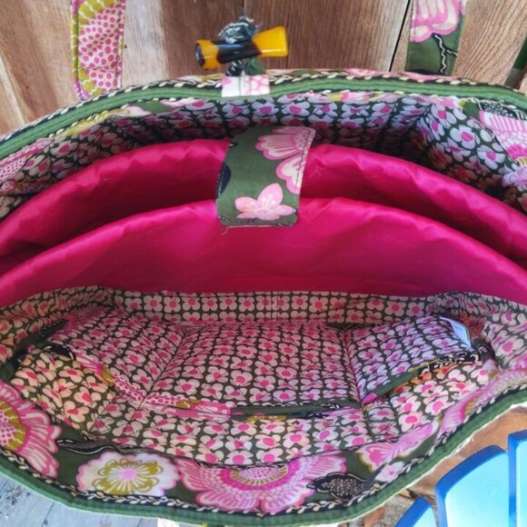 Vera Bradley "Olivia Pink" Laptop Padded Carryall Bag Retired Pattern 3 sec EUC - Picture 6 of 11